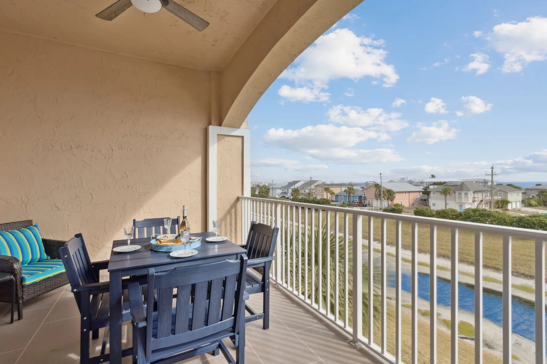 13-web-or-mls-403 Tarpon Ave Unit 210-5