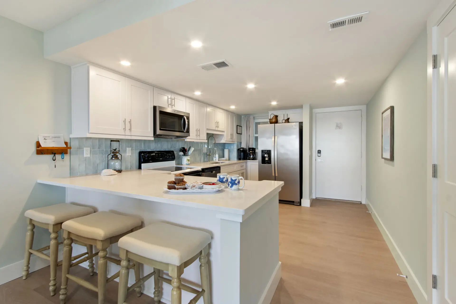 15-web-or-mls-3350 S Fletcher Ave H2-7