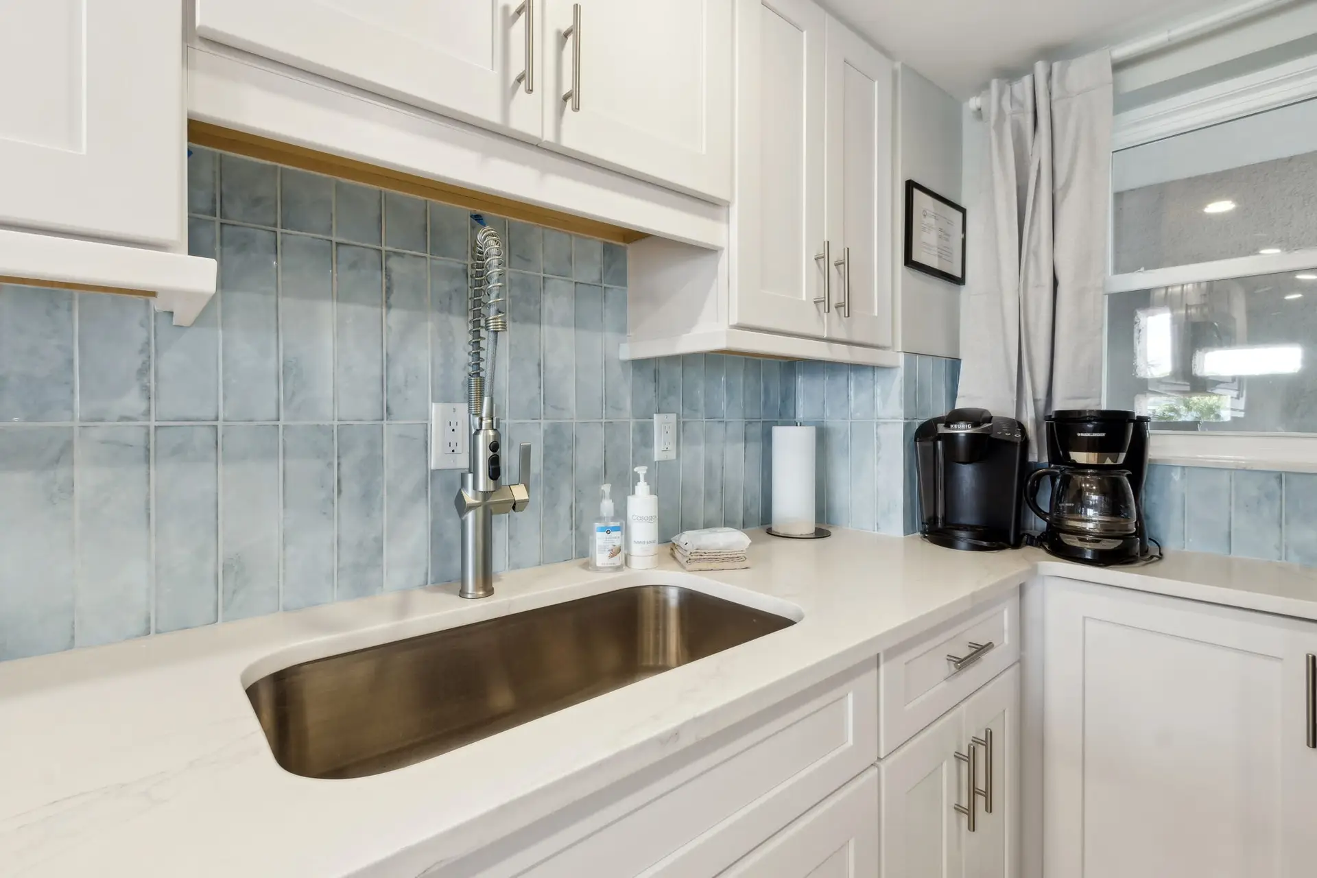 21-web-or-mls-3350 S Fletcher Ave H2-4