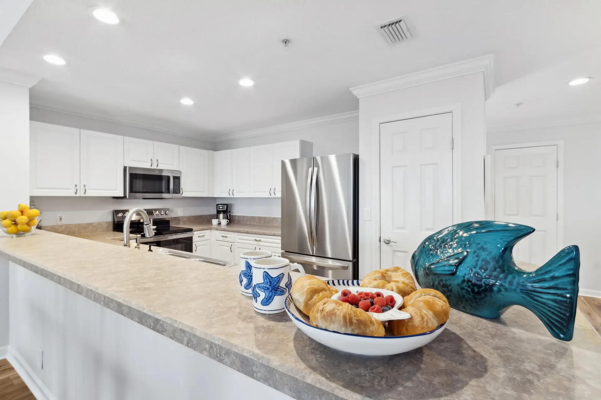 23-web-or-mls-403 Tarpon Ave Unit 210-35