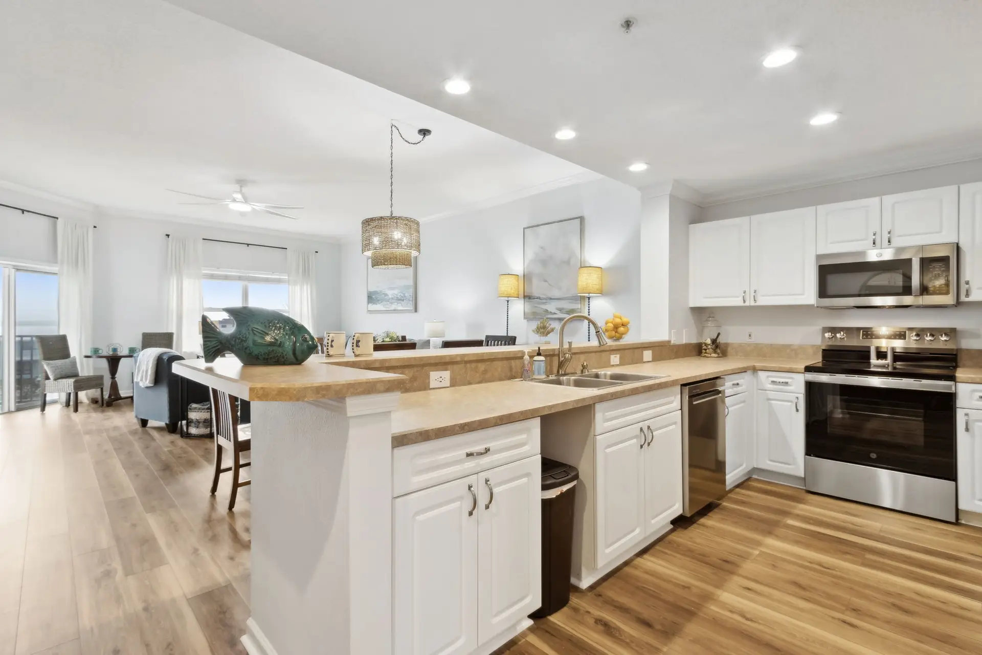 24-web-or-mls-403 Tarpon Ave Unit 210-30