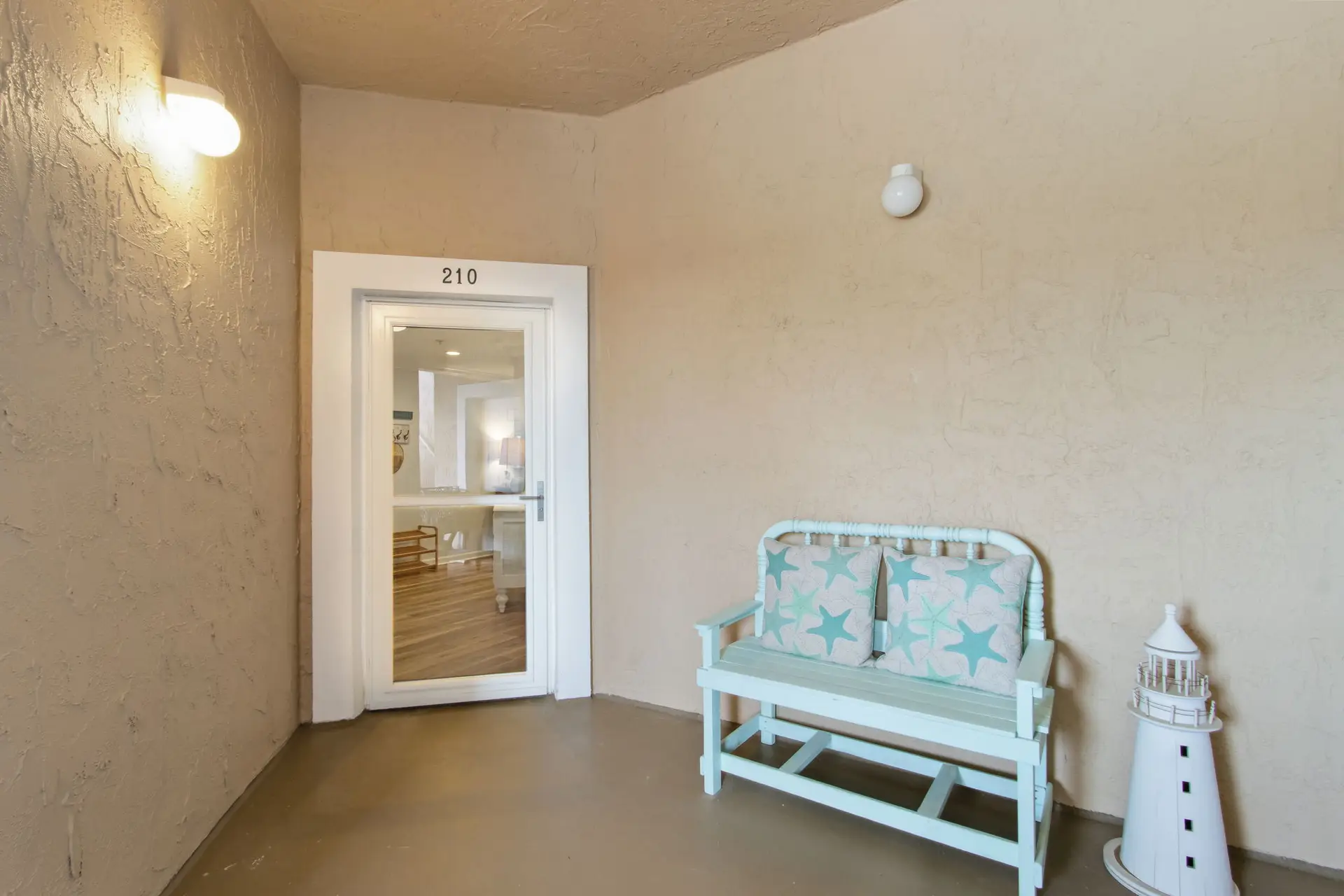 3-web-or-mls-403 Tarpon Ave Unit 210-41