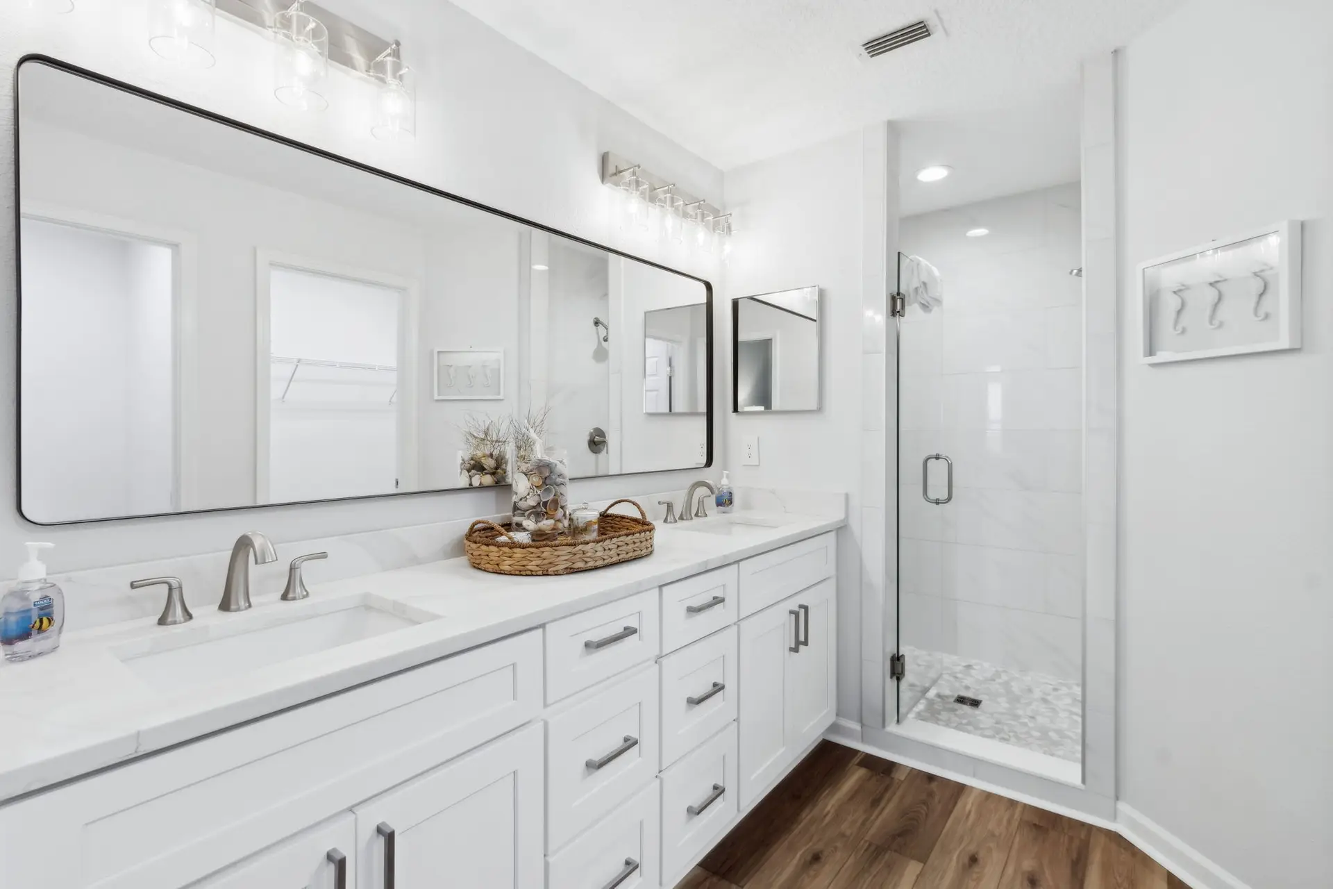 32-web-or-mls-403 Tarpon Ave Unit 210-18