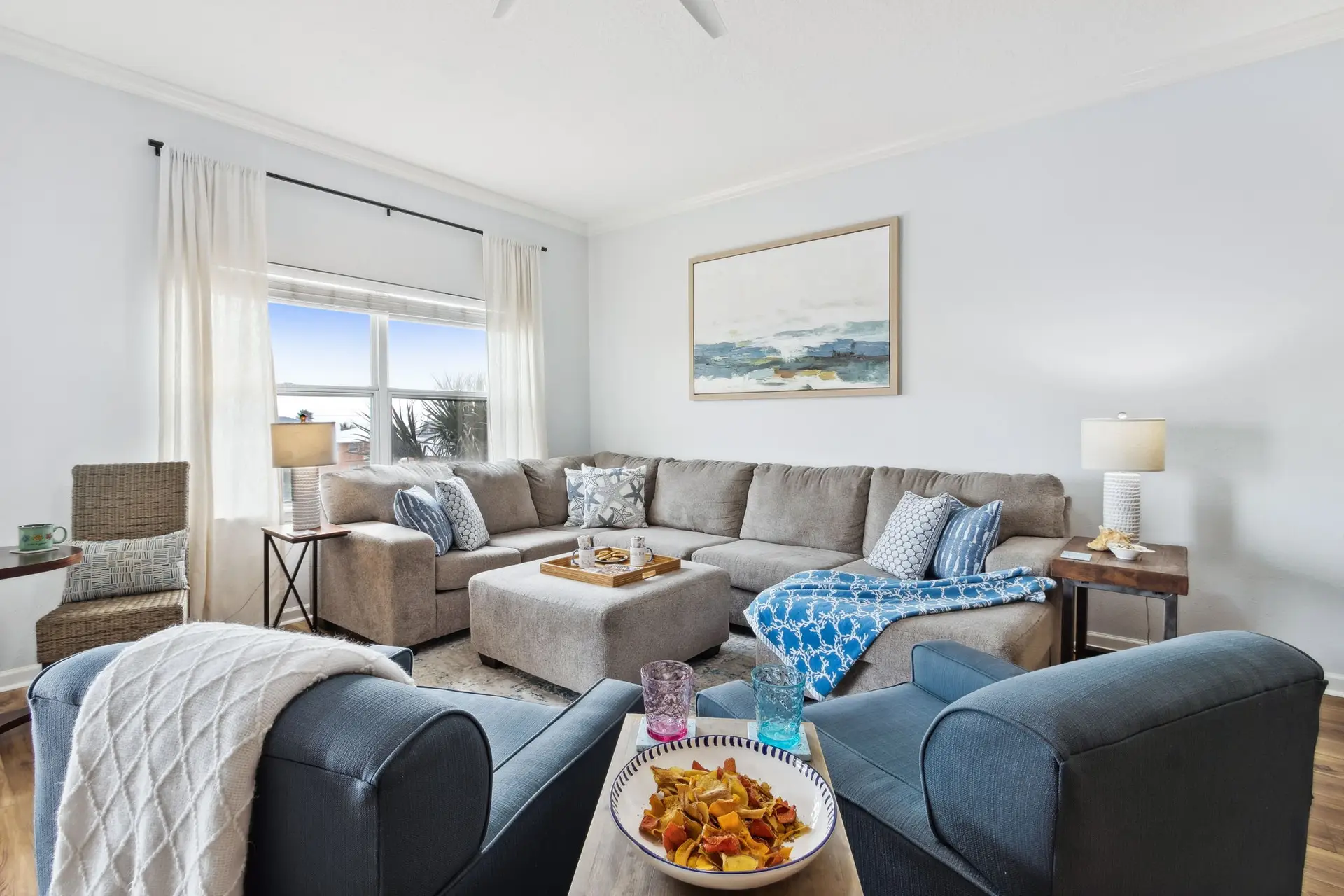 8-web-or-mls-403 Tarpon Ave Unit 210-3