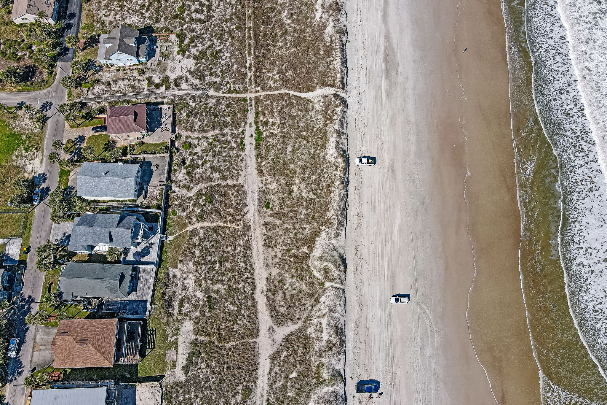 106-web-or-mls-3_American Beach Julia Street Beach Access Hi-Res