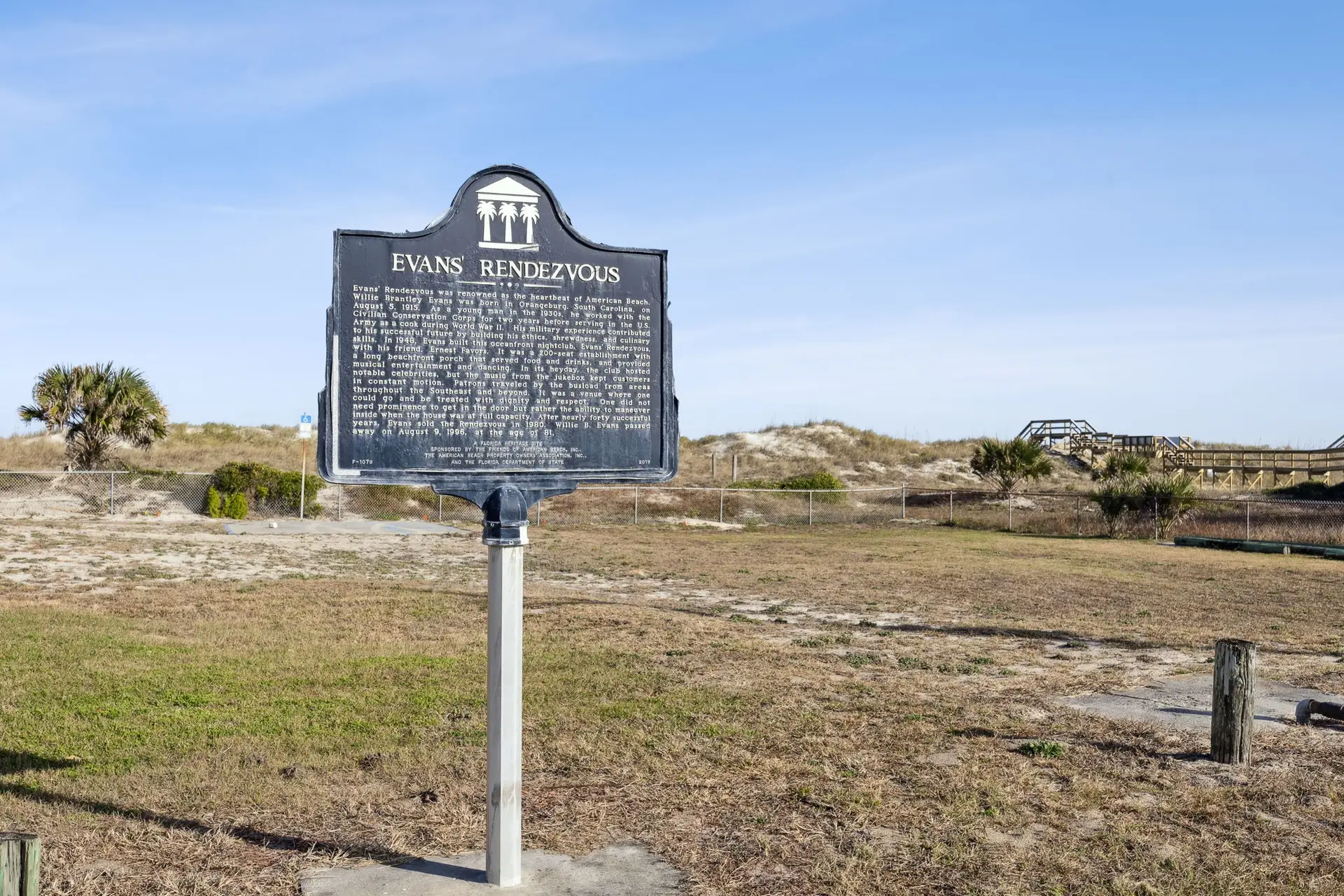 116-web-or-mls-American Beach (3)