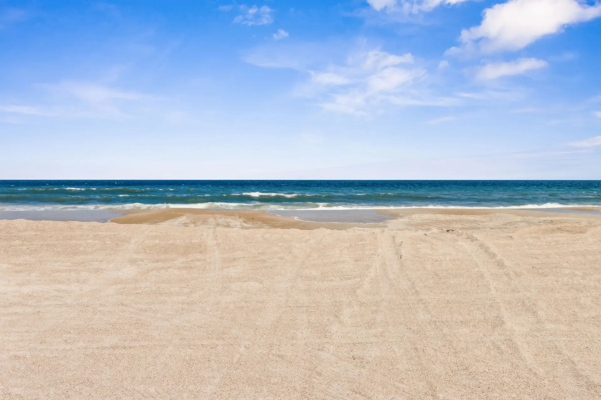 129-web-or-mls-Lewis St Beach Access American Beach (4)