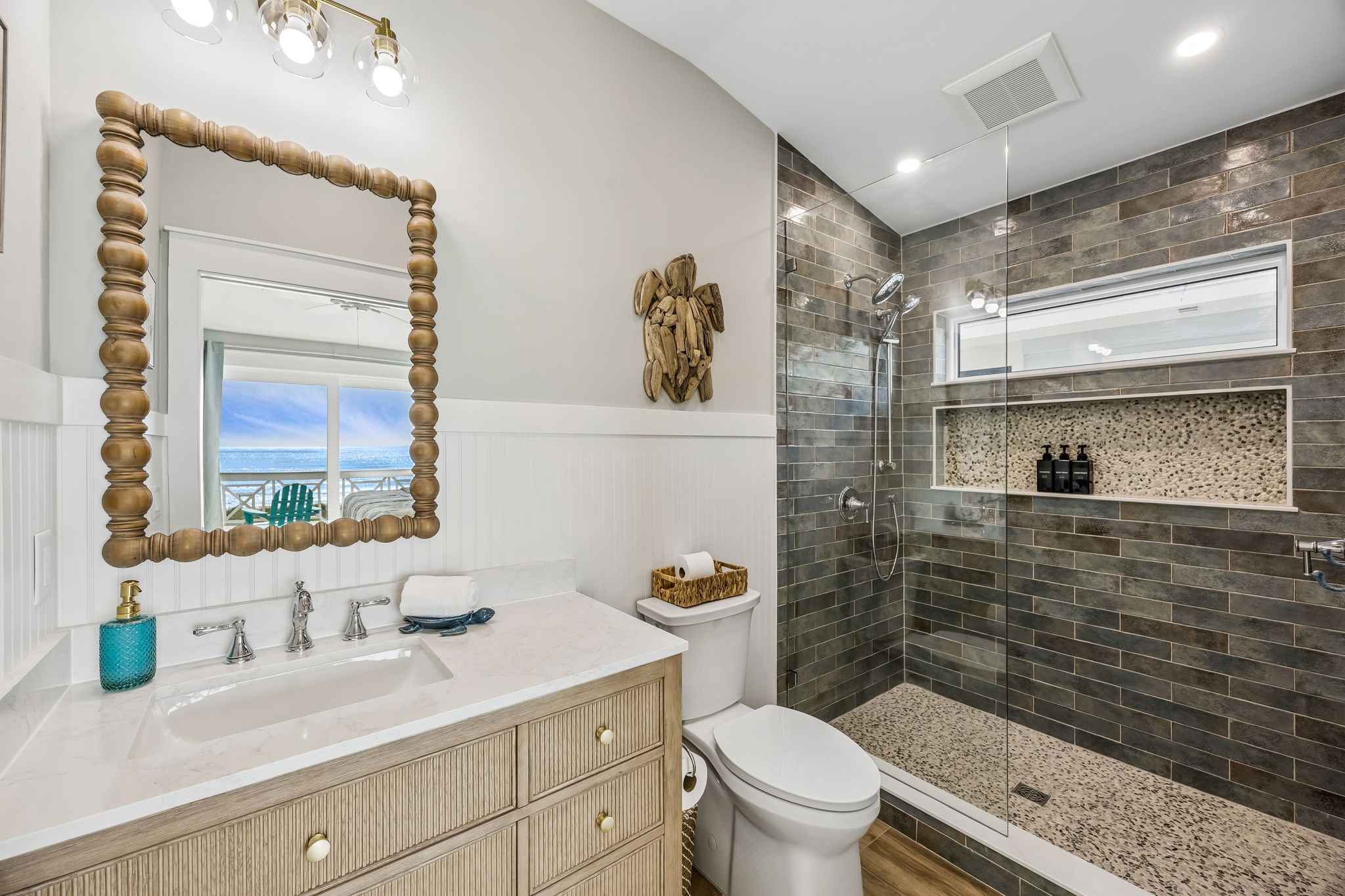 51-web-or-mls-5532 Gregg St (15 of 100)