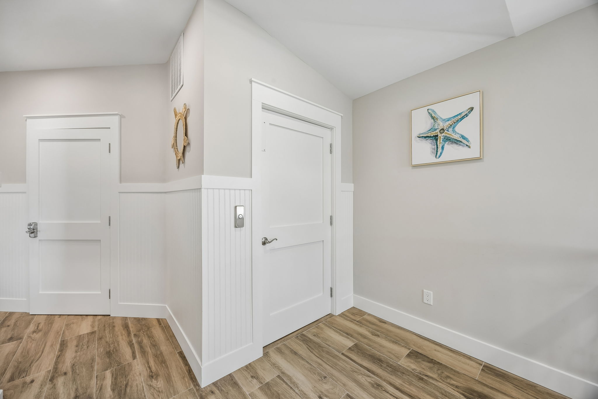 6-web-or-mls-5532 Gregg St (1 of 100)